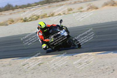 media/Mar-12-2022-SoCal Trackdays (Sat) [[152081554b]]/Turn 14 Inside (155pm)/